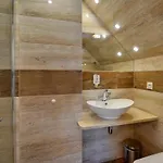 Apartment Dom Krawca - Pod Chojnikiem