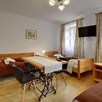 Dom Krawca - Pod Chojnikiem Jelenia Gora