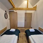 Dom Krawca - Pod Chojnikiem Apartment Jelenia Gora