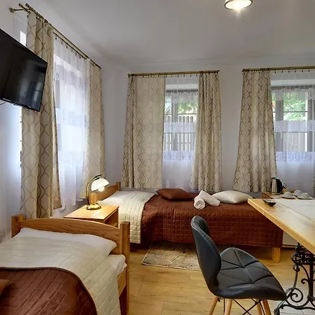 Daire Dom Krawca - Pod Chojnikiem Jelenia Gora