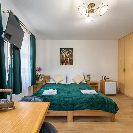 Dom Krawca - Pod Chojnikiem *