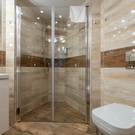 Dom Krawca - Pod Chojnikiem Apartment *