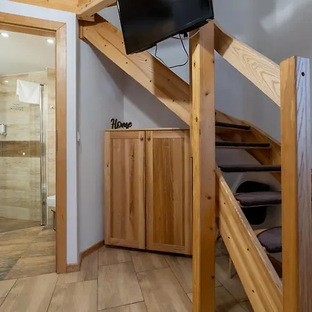 Dom Krawca - Pod Chojnikiem Jelenia Góra