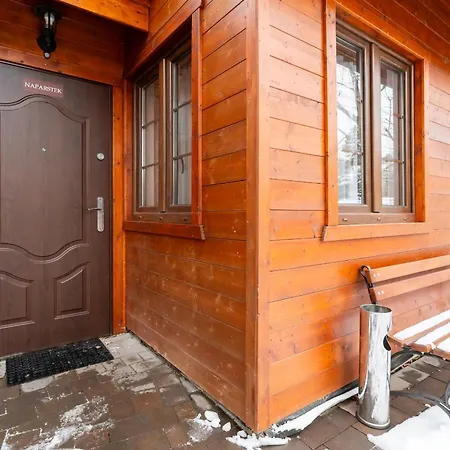 Dom Krawca - Pod Chojnikiem *