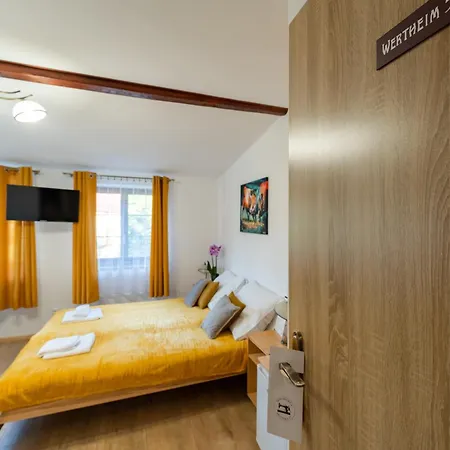Dom Krawca - Pod Chojnikiem Apartment