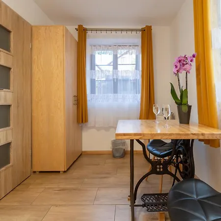 Dom Krawca - Pod Chojnikiem Daire Jelenia Gora