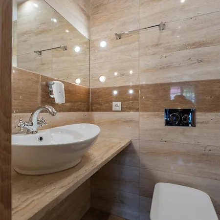 Dom Krawca - Pod Chojnikiem Jelenia Gora