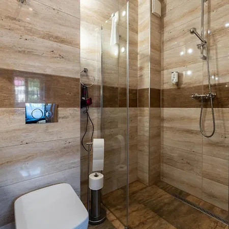 Dom Krawca - Pod Chojnikiem *