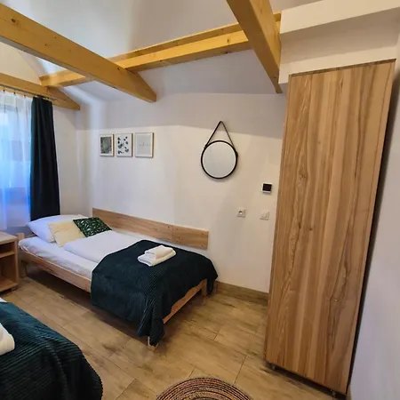 Dom Krawca - Pod Chojnikiem Daire