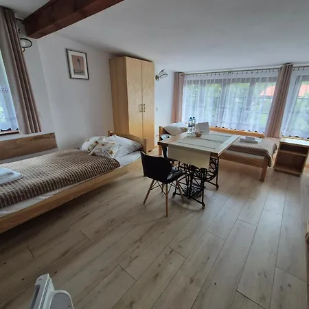 Dom Krawca - Pod Chojnikiem * Jelenia Góra