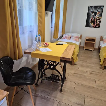 Dom Krawca - Pod Chojnikiem Apartment Jelenia Góra