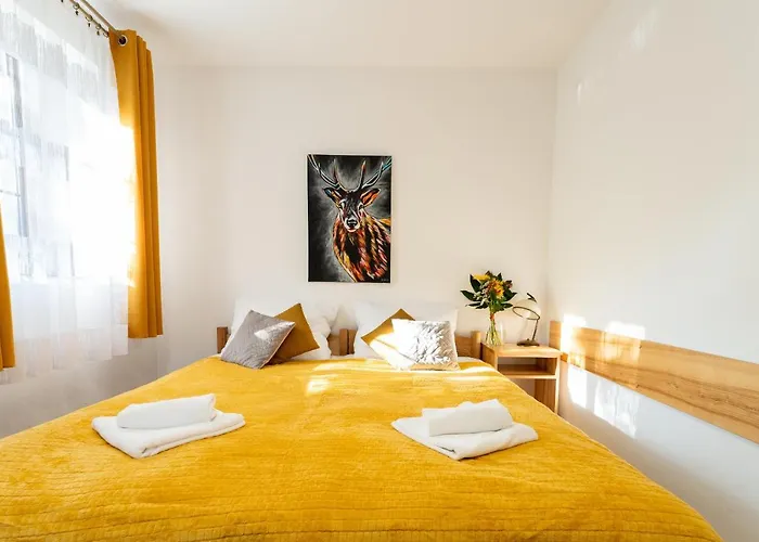 Dom Krawca - Pod Chojnikiem Apartment