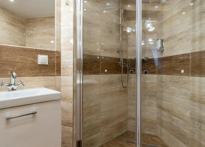 Dom Krawca - Pod Chojnikiem *