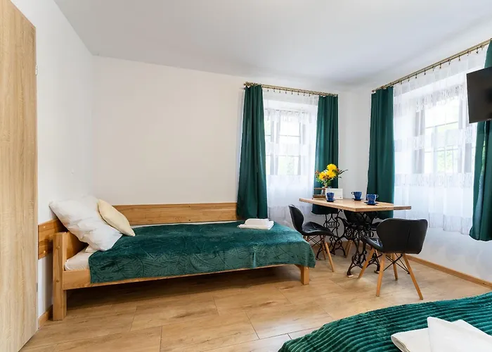 Dom Krawca - Pod Chojnikiem Apartment Jelenia Gora